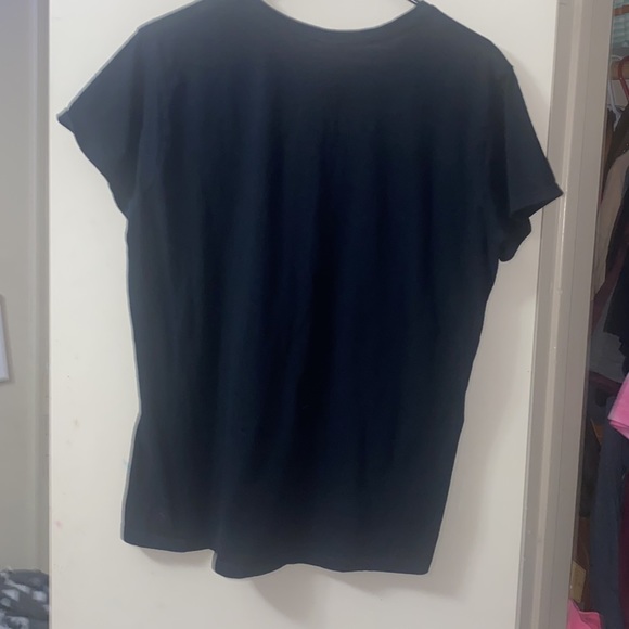 Never wore - Picture 2 of 3